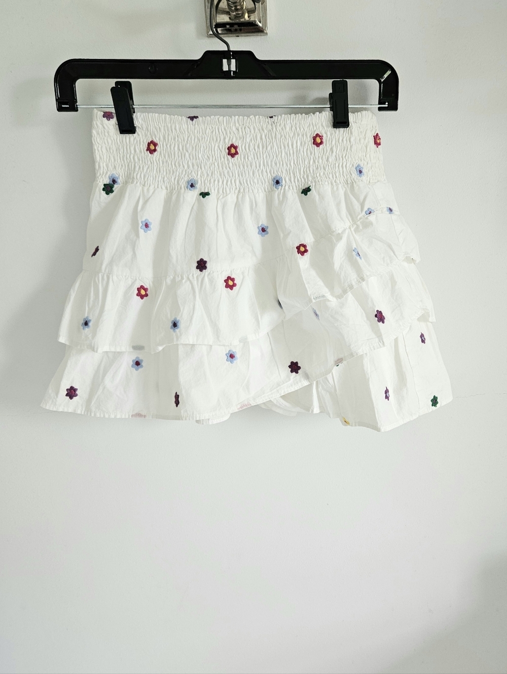 Day+Moon Embroidered Floral Tiered Skort